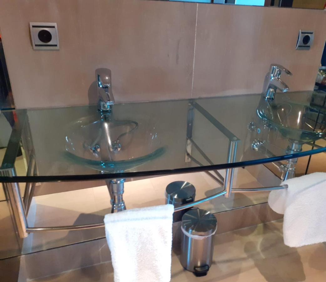 Apartamento Bahia De La Plata Seafront Estepona