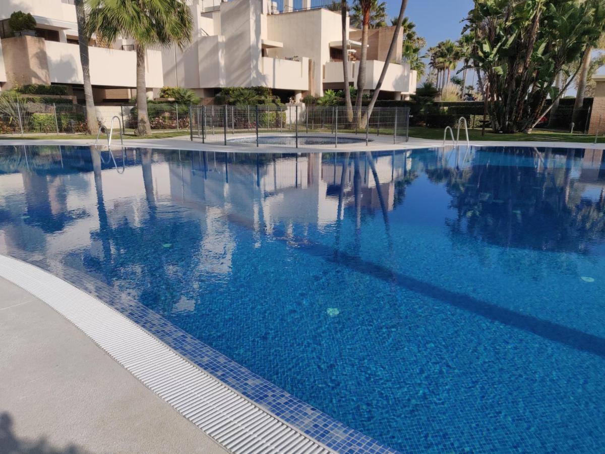 Bahia De La Plata Seafront Apartment *